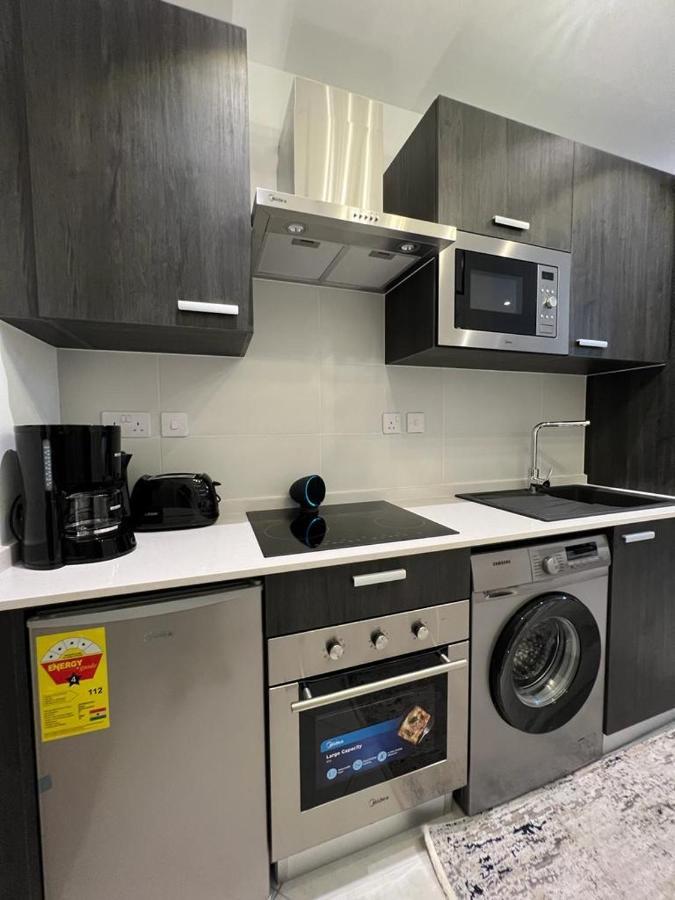 The Lennox Luxury Apartment Accra Buitenkant foto