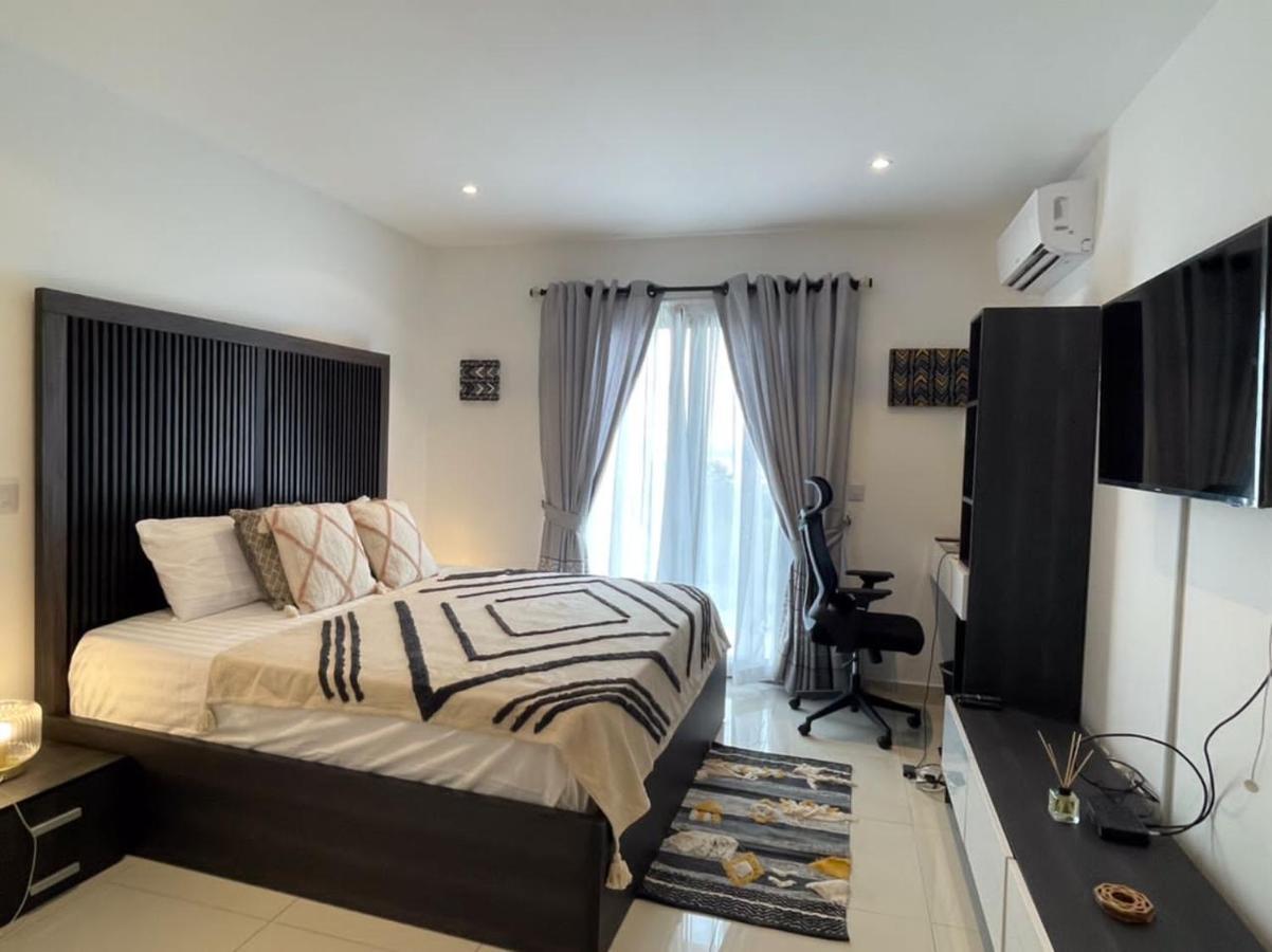 The Lennox Luxury Apartment Accra Buitenkant foto