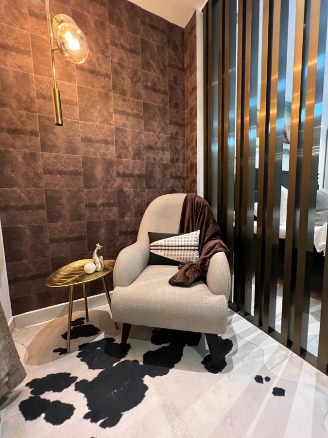 The Lennox Luxury Apartment Accra Buitenkant foto